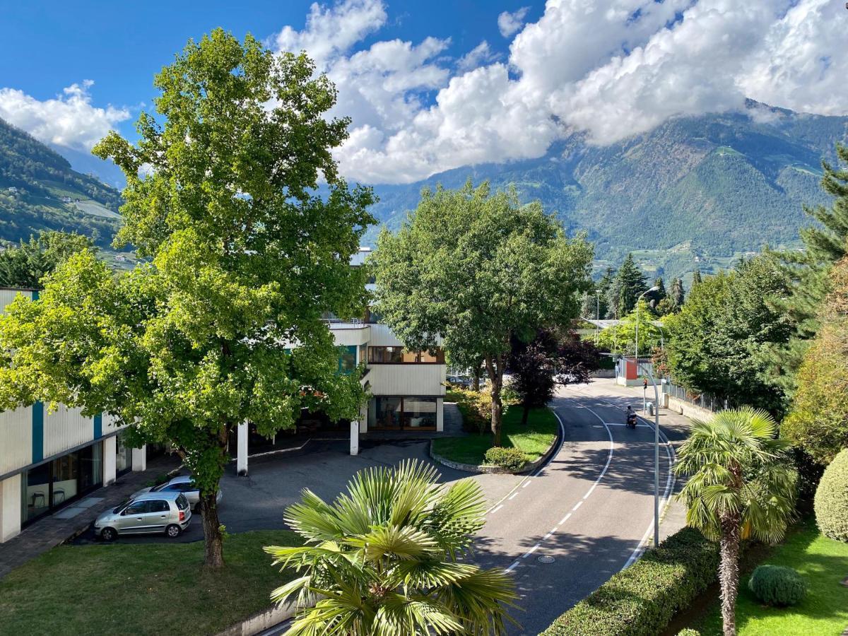 Bright Studio Apartment With Free Private Parking Meran Zewnętrze zdjęcie